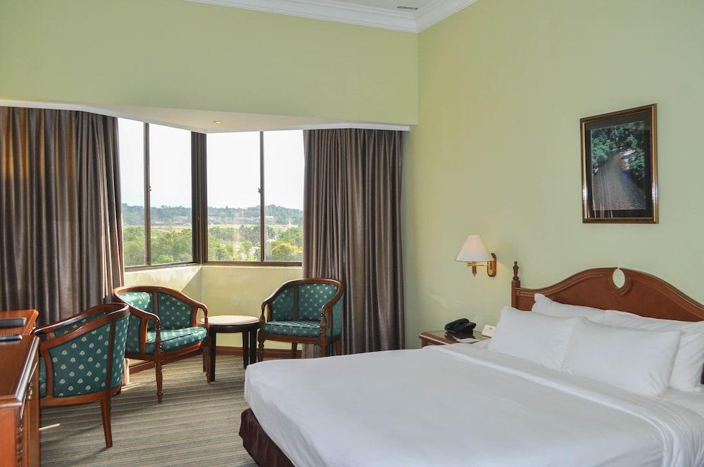 Mulia Hotel Bandar Seri Begawan Bagian luar foto