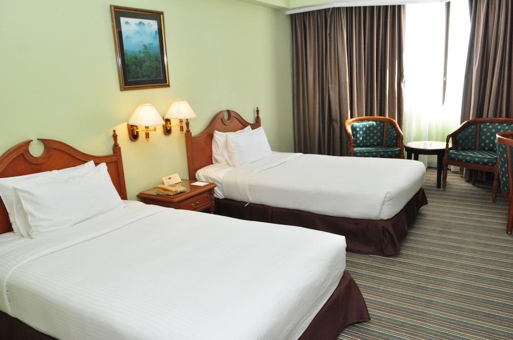 Mulia Hotel Bandar Seri Begawan Bagian luar foto