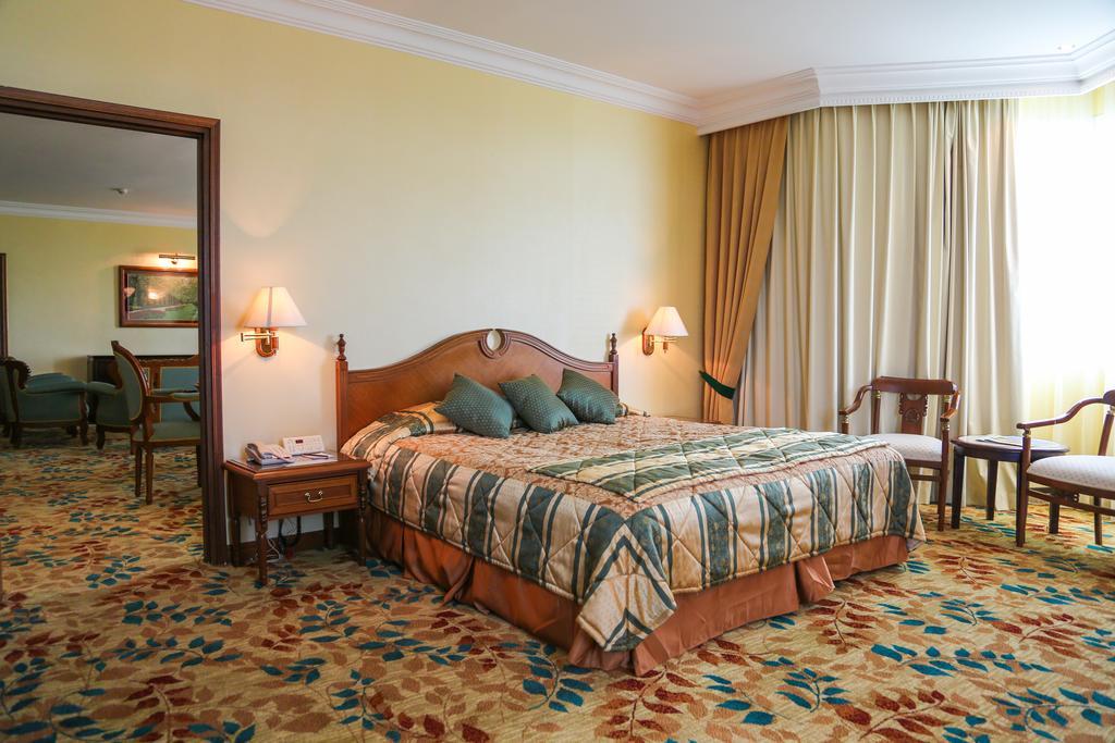 Mulia Hotel Bandar Seri Begawan Bagian luar foto